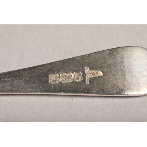 171 - Part boxed set of silver spoons and sugar tongs, Sheffield 1897