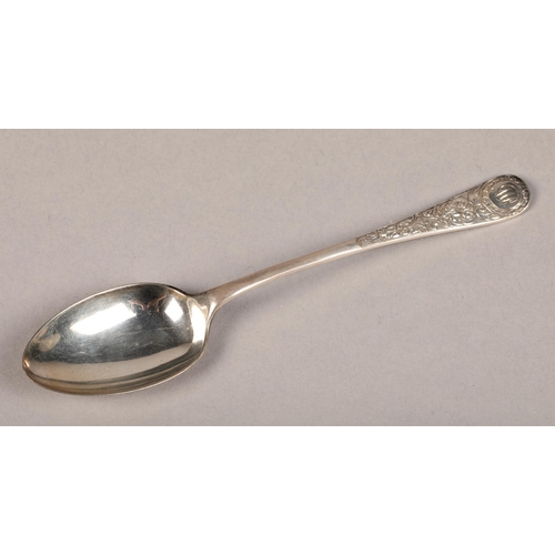 171 - Part boxed set of silver spoons and sugar tongs, Sheffield 1897