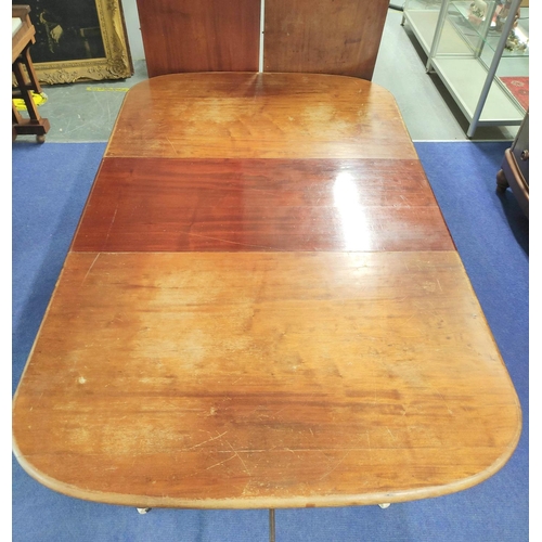 370 - Victorian mahogany extending dining table, the D-end table with three additional leaves, on turned b... 