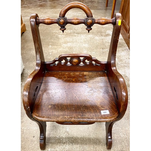 589 - 19th century oak stool / chair