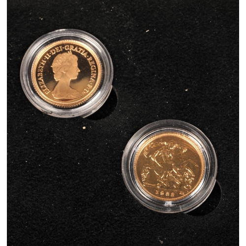 142 - Queen Elizabeth II First Half Sovereigns pair dated 1980 and 1982, in presentation box with certific... 