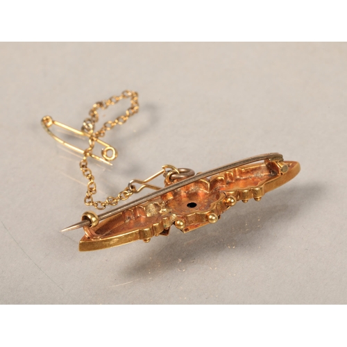 160 - Late Victorian 15ct gold bar brooch with single set old cut diamond 4g