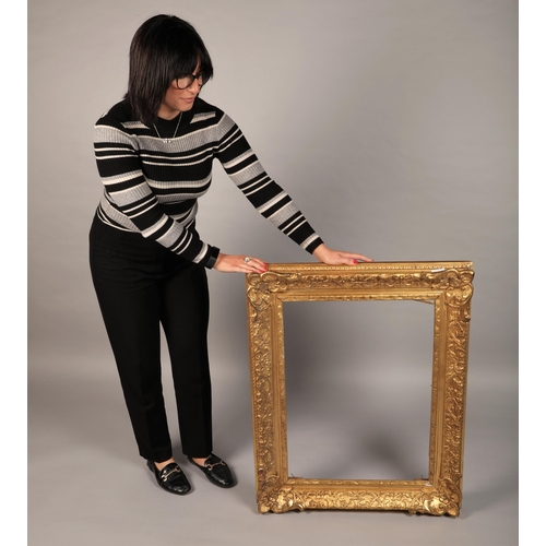 516 - c. 1874 gilt frame, aperture 18 x 24.5 inches, 26 x 32 inches outer