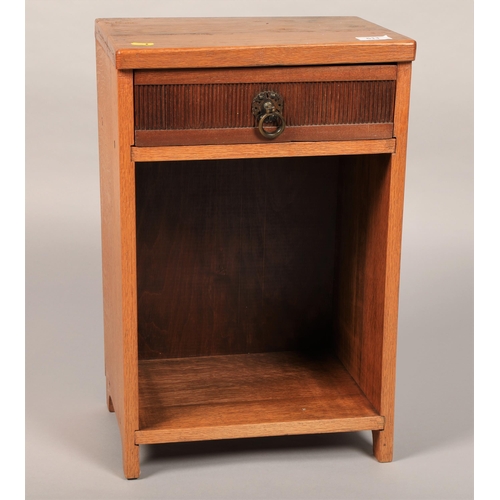 511 - Small oak bedside unit with drawer, 53cmh, 35cmw, 24cmd