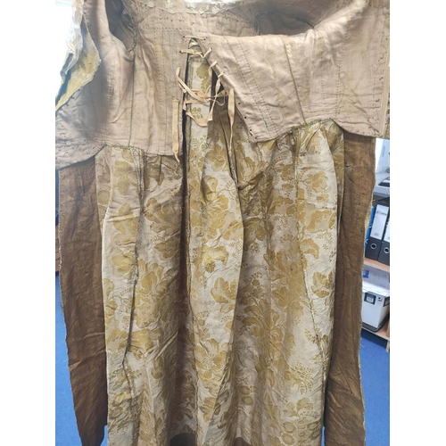 175 - 18th century sack-back gown or robe à la Française, in gold and cream silk brocade with lace collar ... 