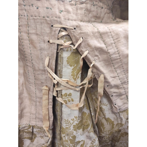 175 - 18th century sack-back gown or robe à la Française, in gold and cream silk brocade with lace collar ... 