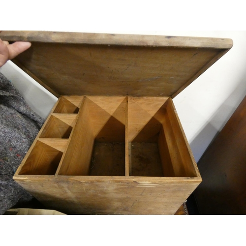 18 - Vintage pine storage box.