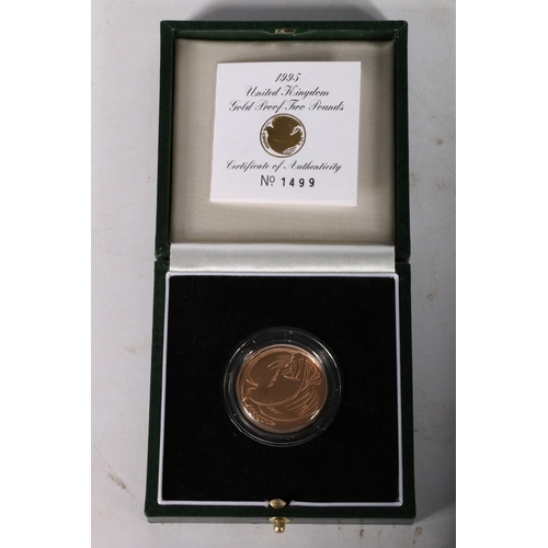 612 - The Royal Mint UNITED KINGDOM Queen Elizabeth II (1952-2022) brilliant uncirculated gold proof two p... 