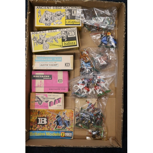 149 - Britains Ltd 9720 BAT gun, 9760 Austin Champ, 228 Scots Guards Office Marching, 4675 Catapult and 46... 