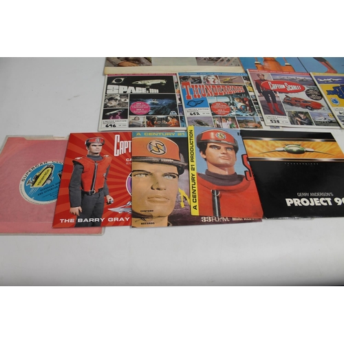 372 - Limited edition coloured singles of Thunderbirds, Captain Scarlet, Joe 90, Space 1999, Supercar Song... 