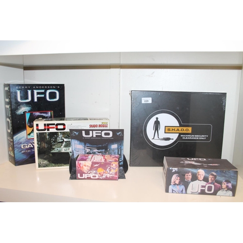 Lt. GAY ELLIS on duty outfit - UFO S.H.A.D.O. konami 2003 en loose