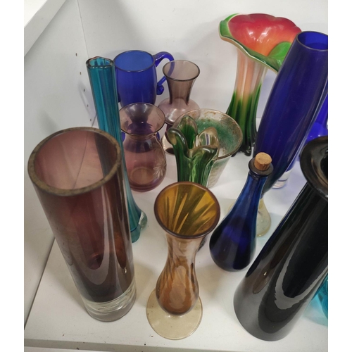 104 - Collection of coloured glass to include vases, etc.