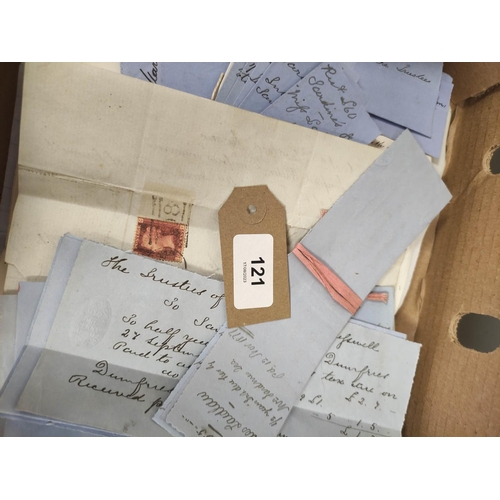 118 - Documents - Kirriemuir - Forfar - Scotland - Yeaman Family.  1901-1907. A bundle of correspondence, ... 