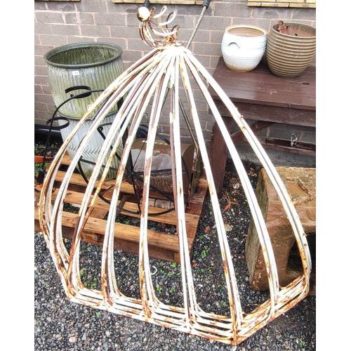 512 - Vintage Victorian style garden metal gazebo.