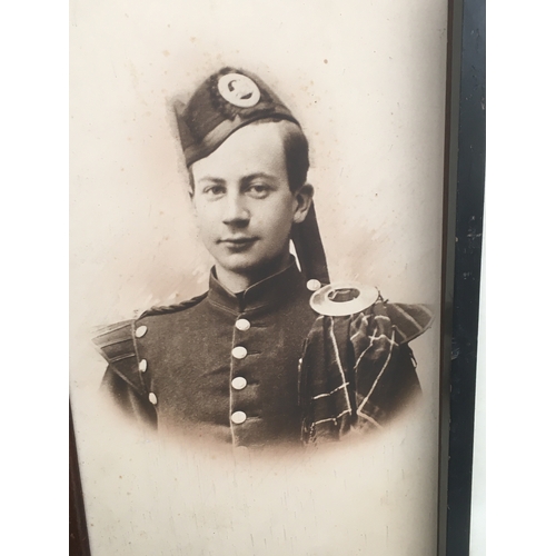 670A - Two WWI medals groups with death plaques to two brothers: 3003 Private Alexander Dott of the Cameron... 