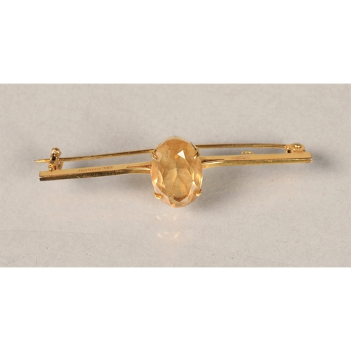 125 - 9ct gold citrine set bar brooch 