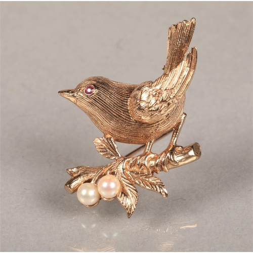 127 - 9ct gold pink gem and seed pearl set bird on branch brooch, total weight 5g