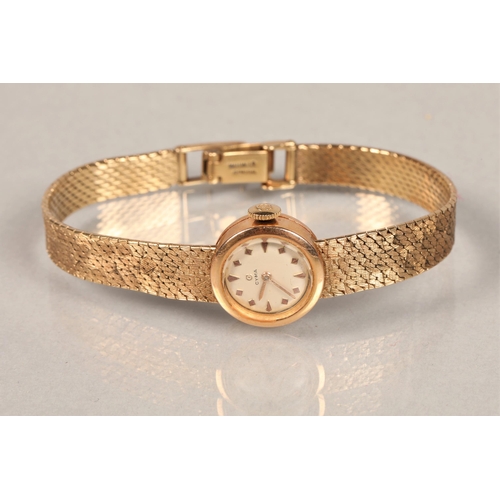 53 - Ladies 18K  gold Cyma ladies wristwatch on a  9ct gold strap 19.5 grams