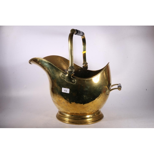 113 - Brass copper coal scuttle, 46cm. 