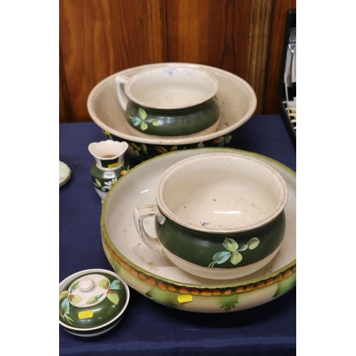 30 - Five piece floral decorated chamber set and another wash bowl (6)