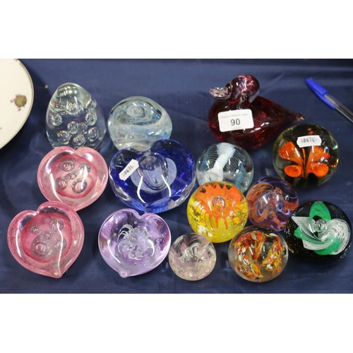 90 - Group of 14 glass paperweights, one in the form of a duck, 9cm.