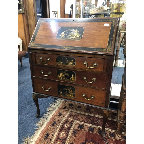 709 - 19th c. mahogany part Jappaned bureau, 102 x 76 x 46cm.