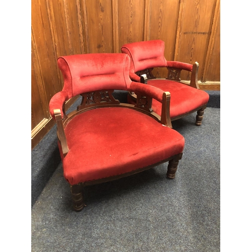 729 - Pair of early 20th c. library chairs, 70cm.