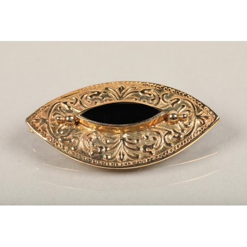 89 - 9ct gold and black onyx brooch