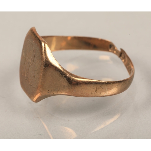 119 - Damaged gents 9 ct gold signet ring & ladies dress ring. 5.3 grams