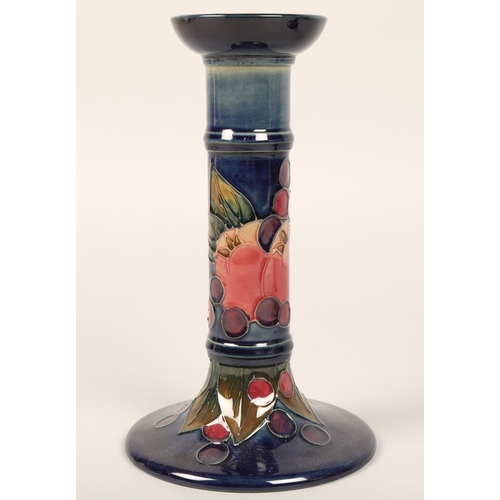 12 - Pair of modern Moorcroft candlesticks, 22 cm (2)