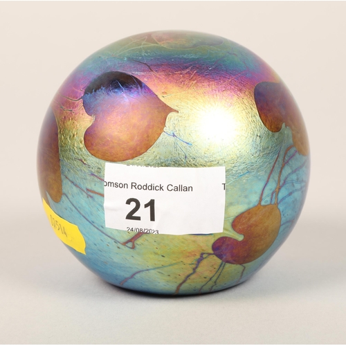 21 - J Ditchfield paperweight, 8 cm high