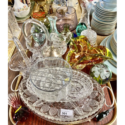 301 - Selection of studio glass including Murano, paperweights etc