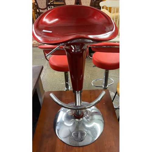 609 - Kitchen high stool