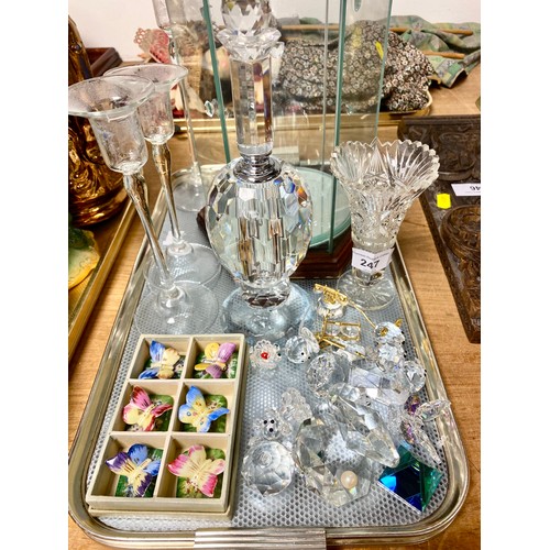 247 - Small quantity of crystal animals, display cabinet, etc