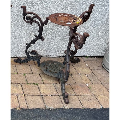 487 - Wrought iron table base