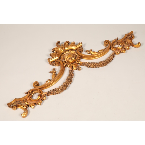 499 - Gilt swag decoration