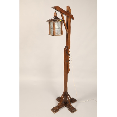 531 - Standard lamp with lantern shade