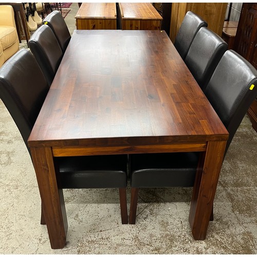 628 - Modern dining table with 6 chairs