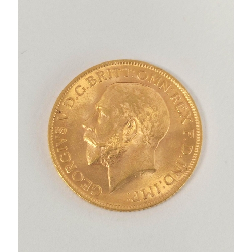 142 - United Kingdom. George V 1913 22ct gold full sovereign. EF