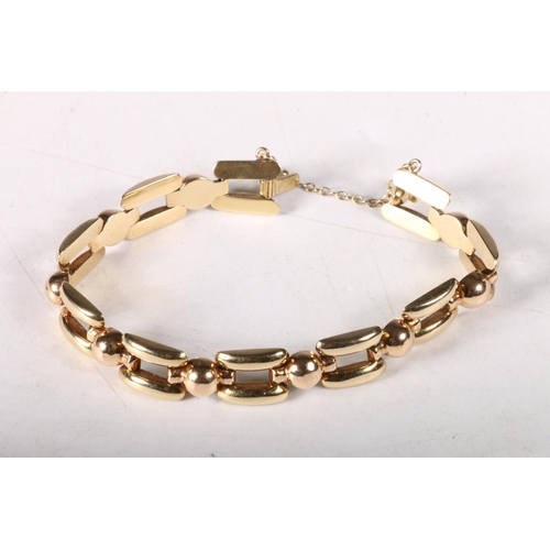 165 - 14ct gold link bracelet, 8cm, 13g.  