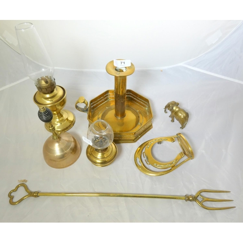 71 - Various brass ware to include oil lamps, candlestick etc.