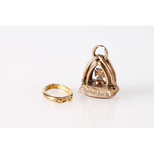 119 - 9ct gold seal with Maltese cross finial, 2.5cm, 4g,  and an 18ct gold hinged hoop, 1.2g.