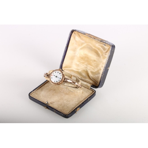 106 - 9ct gold cased ladies wrist watch on 9ct gold bracelet, 19.5g gross. 