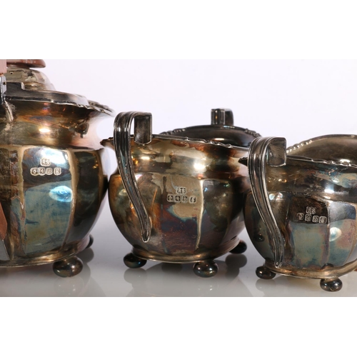 36 - George V Scottish silver tea set to include tea pot, 14cm, sugar bowl and milk jug, hallmarked ... 