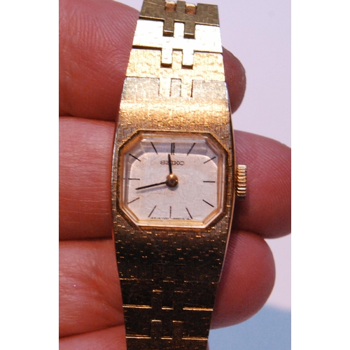 71 - Lady's 9ct gold bracelet watch, a gold necklet, 9.2g, and a rolled gold watch without movement. ... 