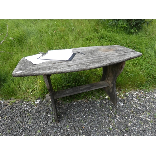 584 - Vintage garden table and two bench seats.