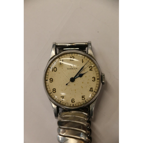 240 - Omega military wristwatch, inscribed 6B/159 bellow broad arrow and numbered A13329, back not removed... 