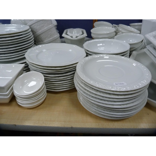 10 - Extensive Rosenthal dinner/breakfast set and other similar ceramics.