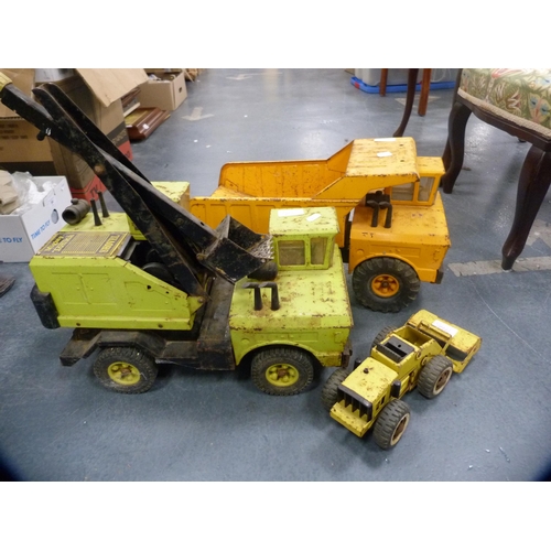 177A - Tonka 'Mighty Shovel' truck, a dumper and a smaller Tonka truck, 'The Loader'.  (3)