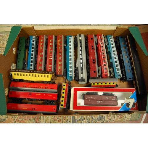 204 - Collection of OO gauge rolling stock, mostly by Jouef to include three Royal Mail TPO coaches W80300... 